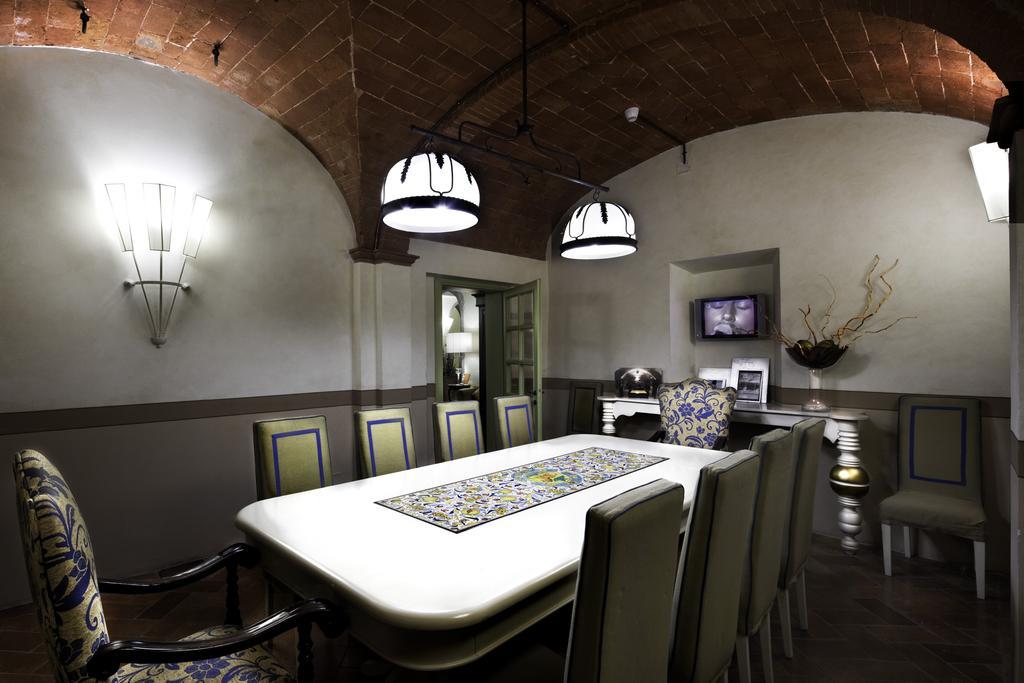Unahotels Palazzo Mannaioni Toscana Montaione Eksteriør bilde
